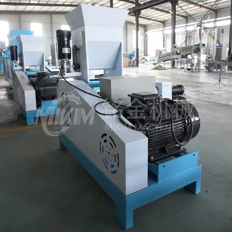 Thức ăn quá đùn cho các trang trại